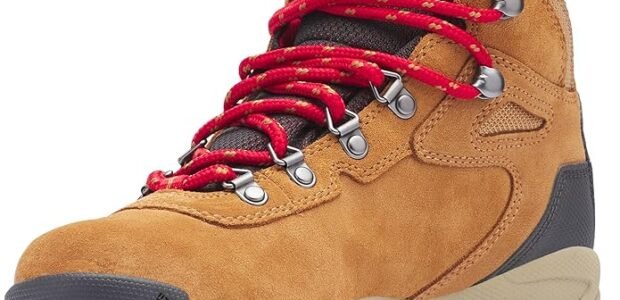 Hiking boots-minecoupons.com